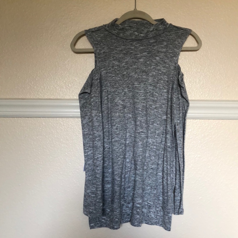 Off the shoulder